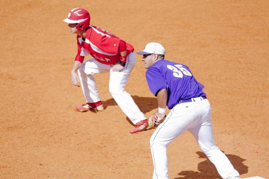 Junior Josh Cyr prepares for a pick-off attempt during March 4’s game against West Alabama. He and the rest of the Lions got off to a good start in conference play, winning two out of three games over the weekend.
