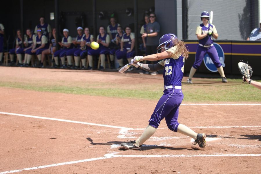 Sophomore+shortstop+Reagan+Tittle+makes+contact+with+a+pitch+against+Delta+State+March+26.+UNA+defeated+Alabama-Huntsville+twice+to+keep+their+season+alive.+The+Lions+will+host+the+NCAA+Super+Regional+May+11-12+at+the+UNA+Softball+Complex.