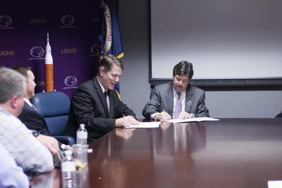 This agreement will allow collaboration between UNA and NASA.