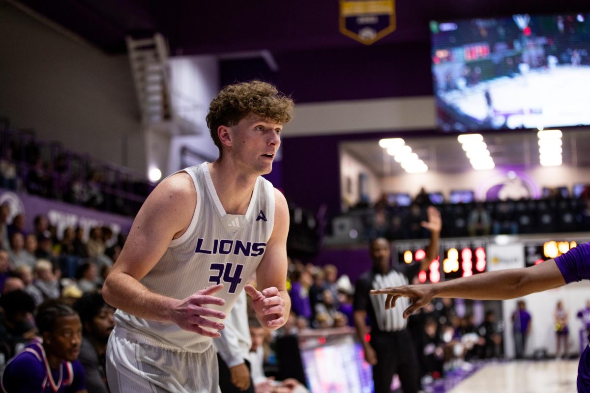 Men’s Basketball snags overtime win against Northwestern State